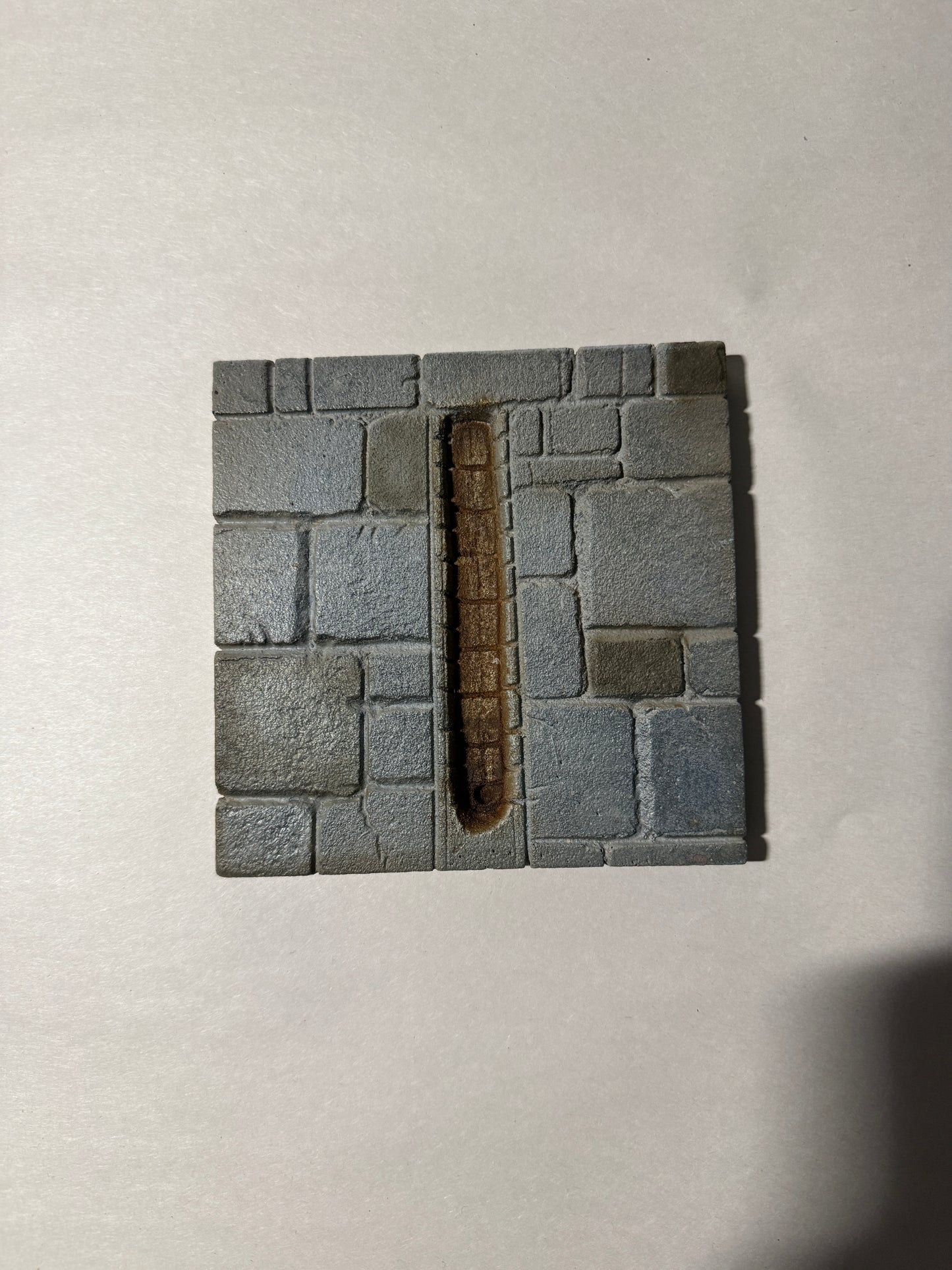 MONSTER SCENES LIMITED - DUNGEON FLOOR 2 (long drain version) Sculpted by Jeff Wehenkel