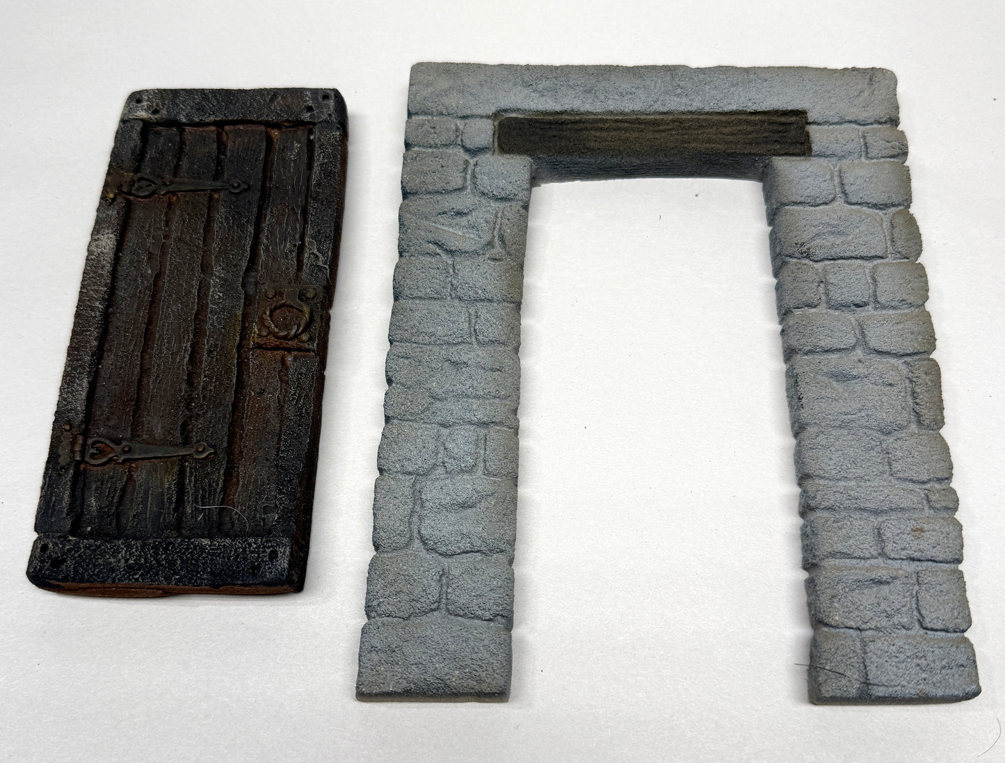 MONSTER SCENES LIMITED - DUNGEON DOORWAY